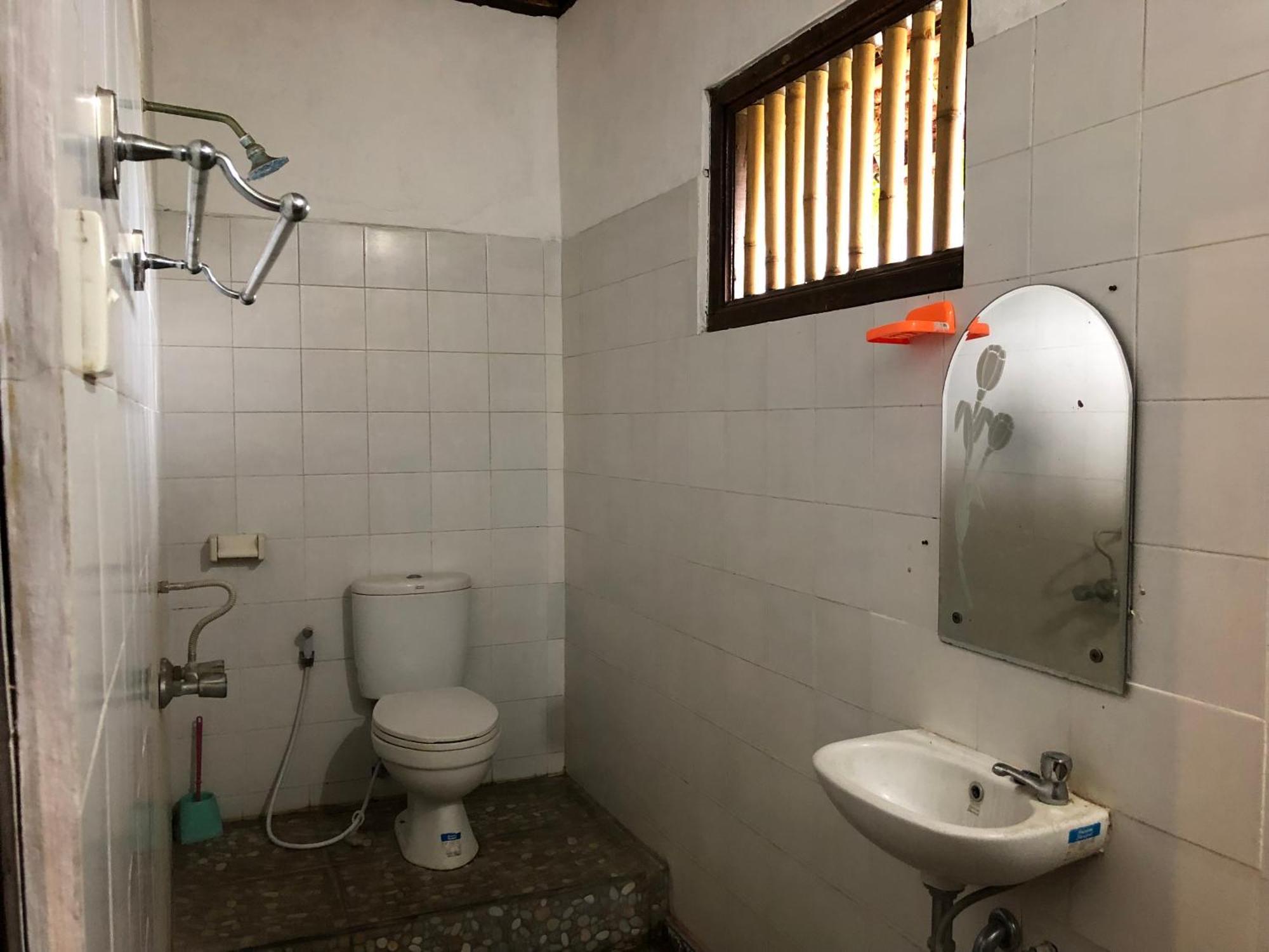 1Bd Guest House In Family Compound1, 15 Minute Walk To Yoga Barn Убуд Екстериор снимка