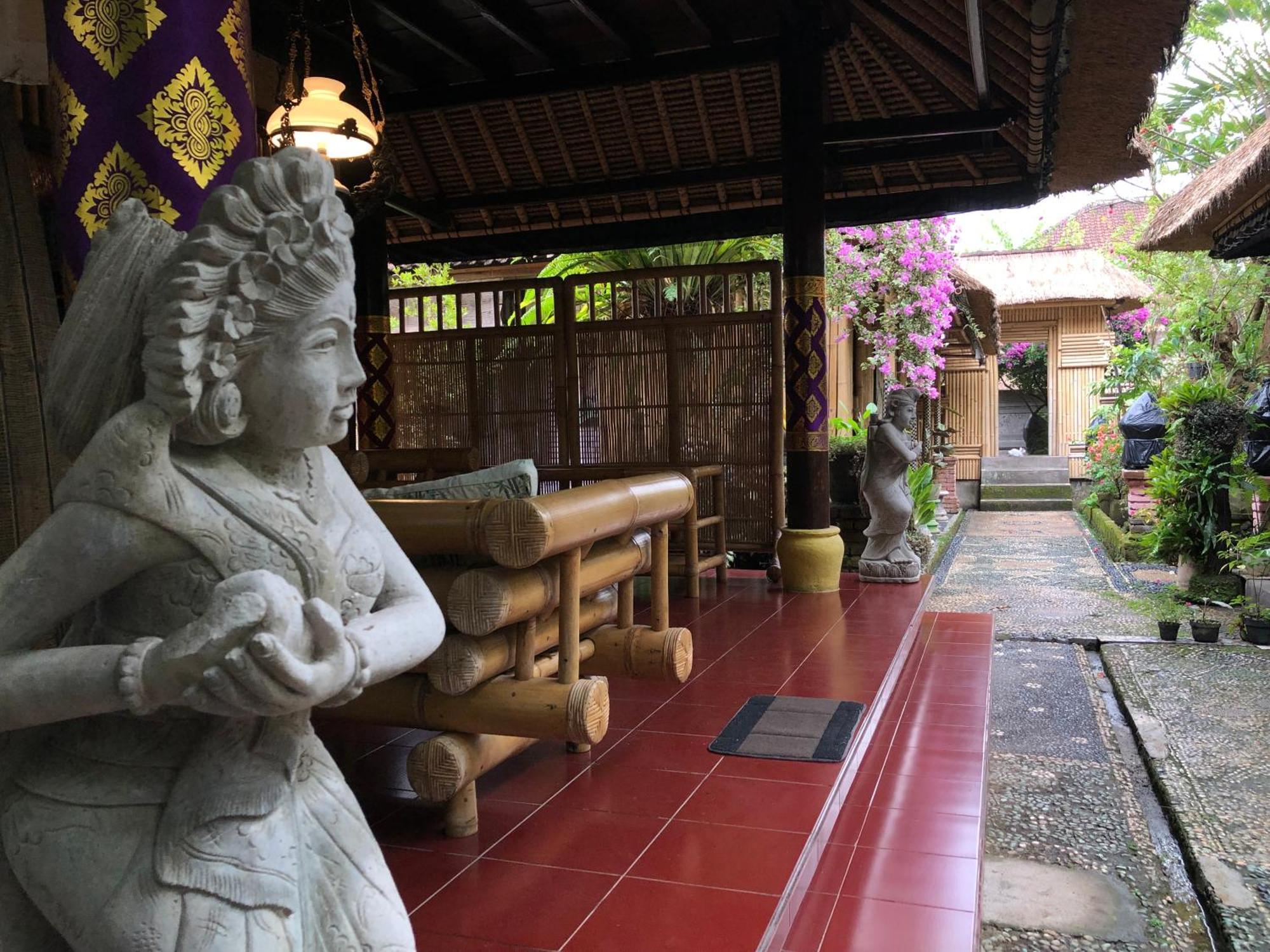 1Bd Guest House In Family Compound1, 15 Minute Walk To Yoga Barn Убуд Екстериор снимка